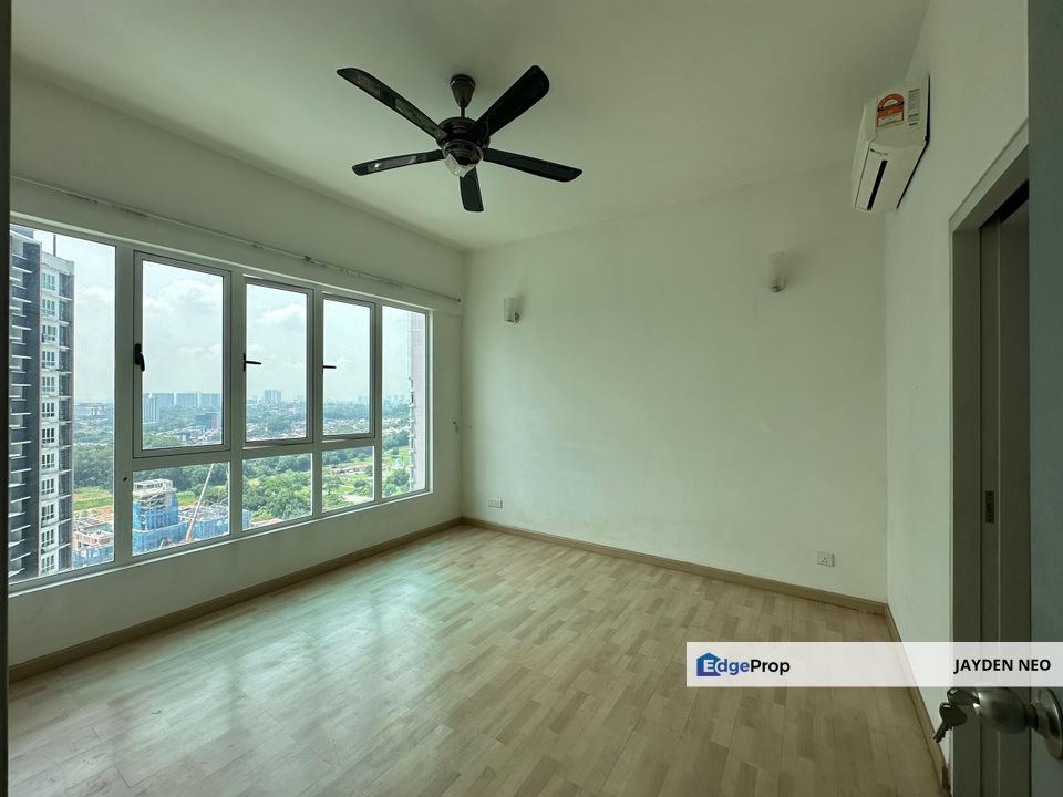 Tropez Residence  @ Danga bay 开车10min到CIQ 去Tuas Highway很方便, Johor, Johor Bahru