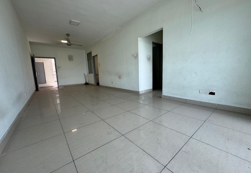 Eastbay Luxury Apartment