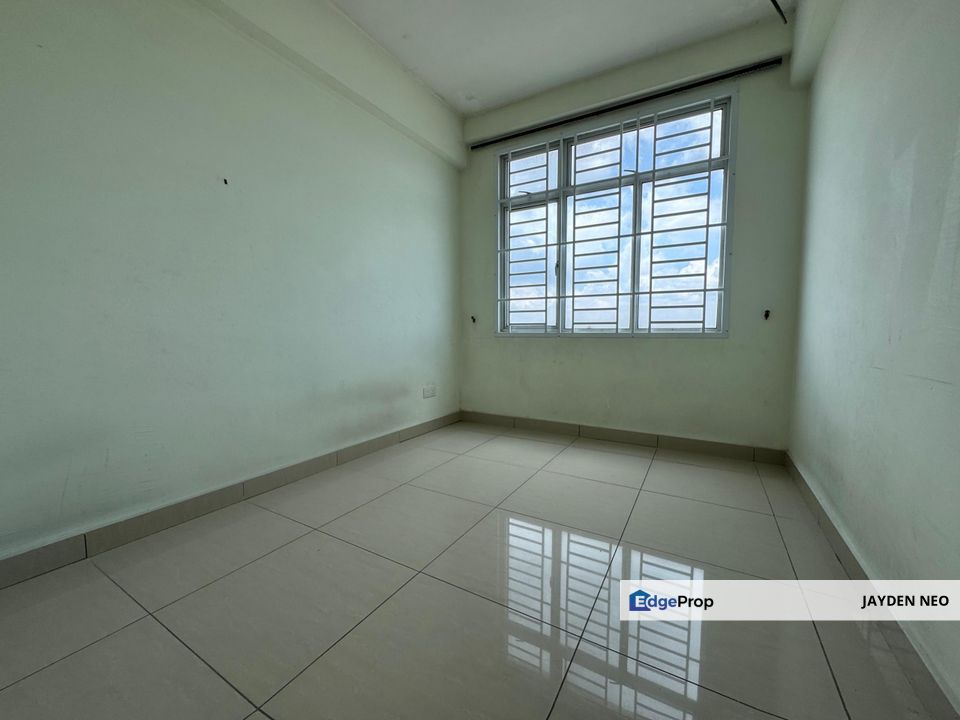 East Bay Condo@ masai Full Loan!!, Johor, Masai