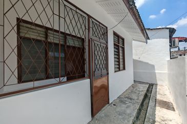 Taman Molek