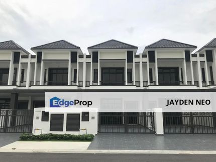 🔥Eco Summer Walton 装修美美大款双层排楼出售🔥, Johor, Johor Bahru