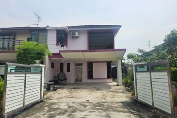 Maple Red, Adda Heights