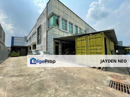 Senai很多人找的1.5 Cluster Factory只要价Rm 2Mil，有Gated&Guarded，地点美，Condition美, Johor, Senai