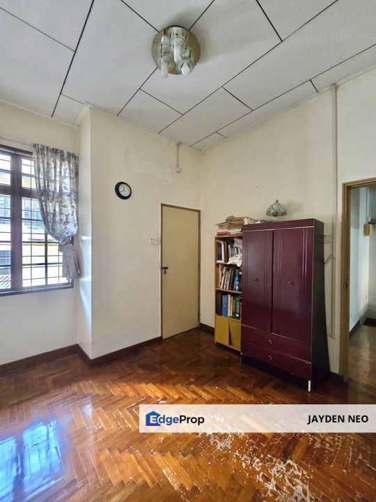 Taman Daya Double Storey,Jalan Rumbia,Renovated Unit, Johor, Johor Bahru