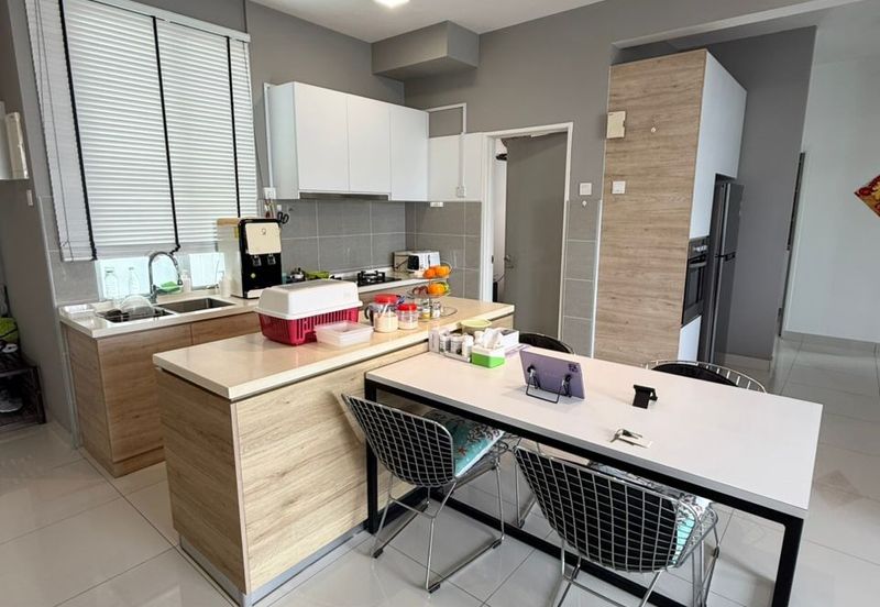 D'Lagoon, Taman Seri Austin