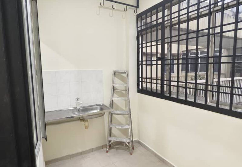 Sri Kenari Apartment