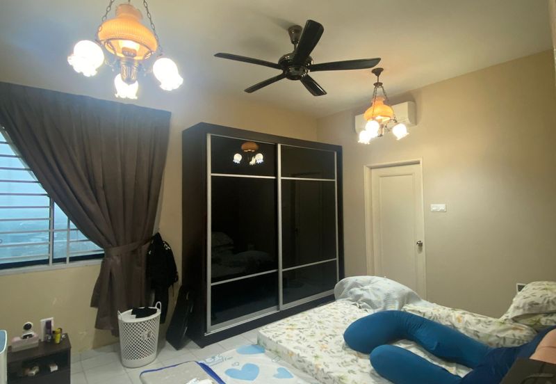 Mewah View Luxurious Apartments