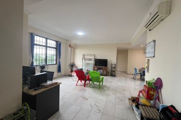 Aloha Tower Condominium