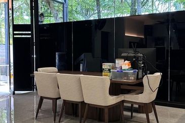 The WaterEdge Residences