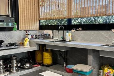 The WaterEdge Residences