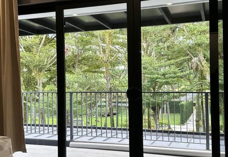 The WaterEdge Residences