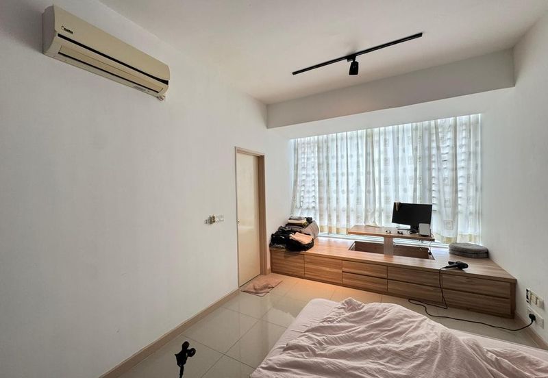 Dedaun Hijau (Greenfield Regency)