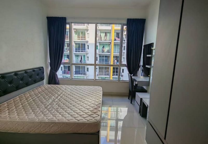 Dedaun Hijau (Greenfield Regency)