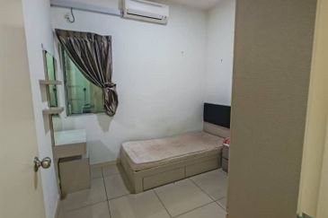 Dedaun Hijau (Greenfield Regency)