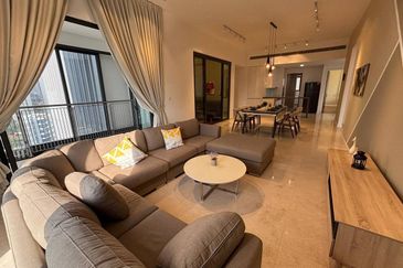 The Astaka @ 1 Bukit Senyum