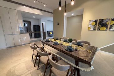 The Astaka @ 1 Bukit Senyum