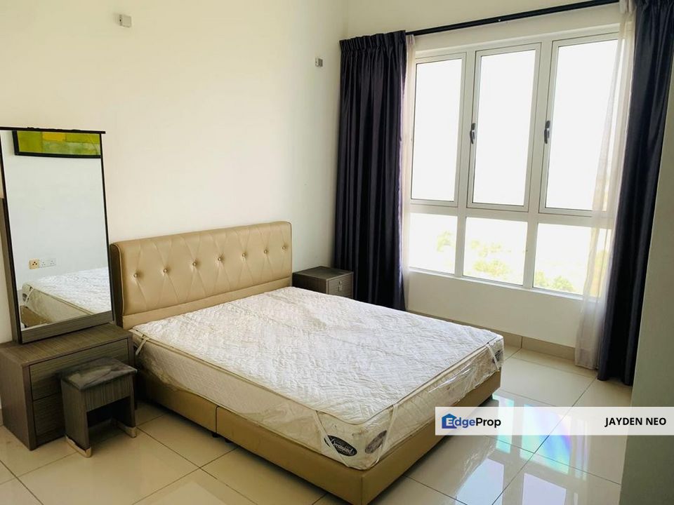 FULL SEAVIEW + FULL LOAN (Nearby JB Town) Tropez Residence @ Danga Bay, Johor, Johor Bahru