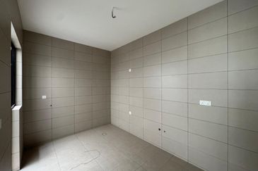 Senibong Cove Waterway Residences