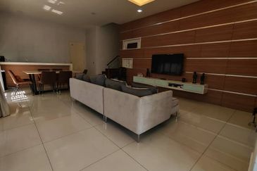 The Canal Garden South, Horizon Hills