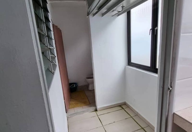 Flat Taman Ungku Tun Aminah