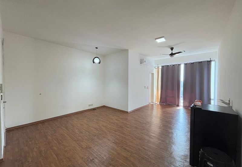 Dedaun Hijau (Greenfield Regency)