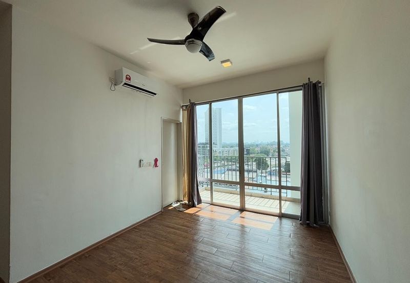 Dedaun Hijau (Greenfield Regency)