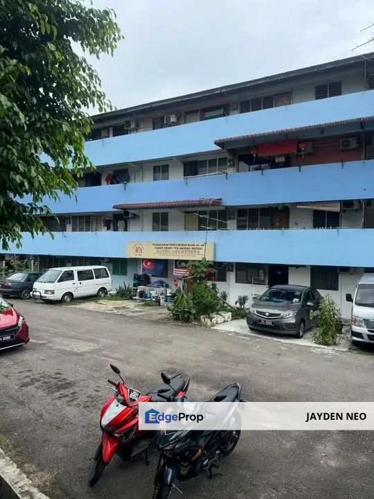 Tun Aminah Flat,Block 51,Rare Unit,Good Condition,Near 777 Restaurant , Johor, Johor Bahru