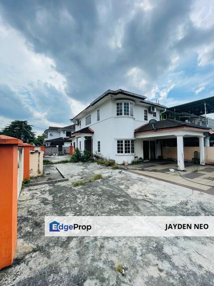 Taman Tampoi Indah double storey corner lot 5 minutes walk to Kip Mall Supermarket Near Sutera Utama,Paradigm mall, Johor, Tampoi
