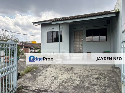 Full Loan,jalan Temenggong,Corner Lot,Rare Unit,Good condition,Walking to 777,bustop, Johor, Skudai