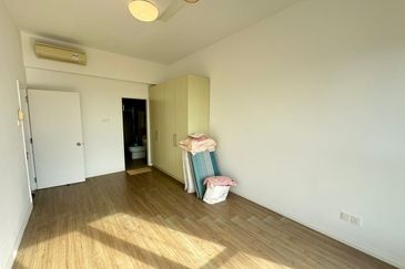 The WaterEdge Residences