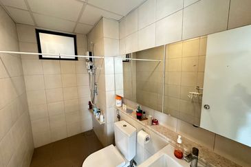 The WaterEdge Residences