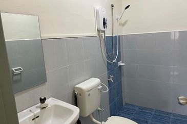 Indah Court Apartment