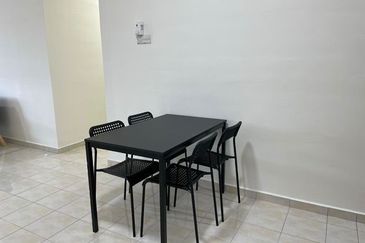 Indah Court Apartment