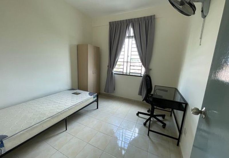 Indah Court Apartment