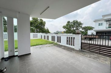 Senibong Villas