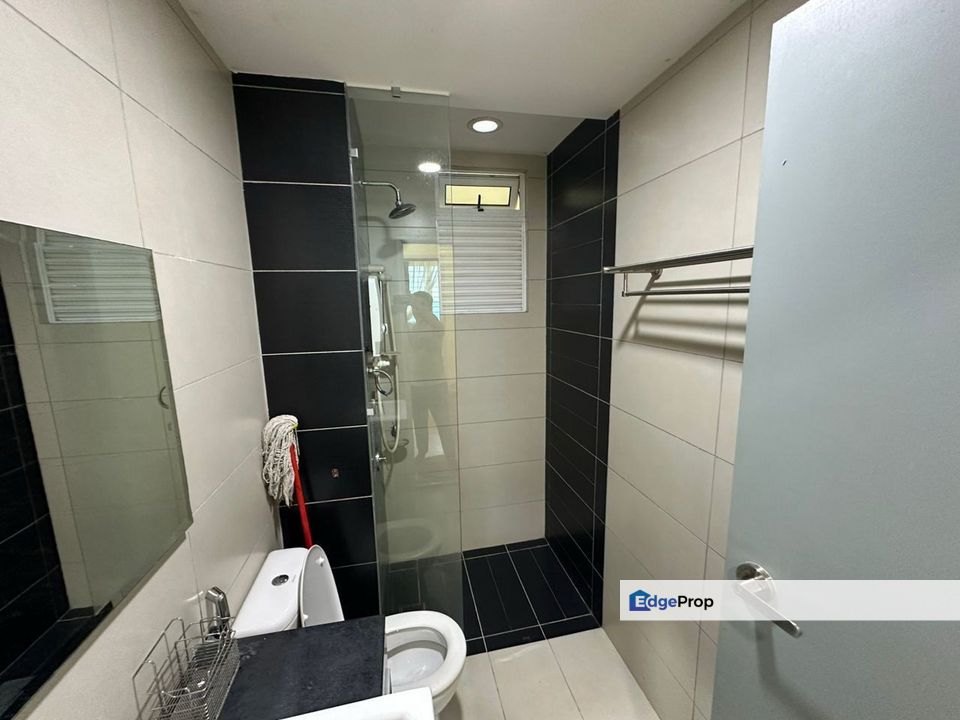 Tropez Residence Tropezs Residences, Full furnished, GNG, facing south west, Johor, Johor Bahru