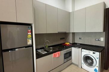 Puteri Cove Residences