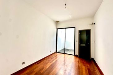 The Canal Garden South, Horizon Hills