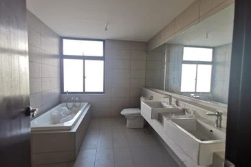 Senibong Cove Waterway Residences