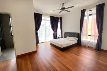 The Canal Garden South, Horizon Hills