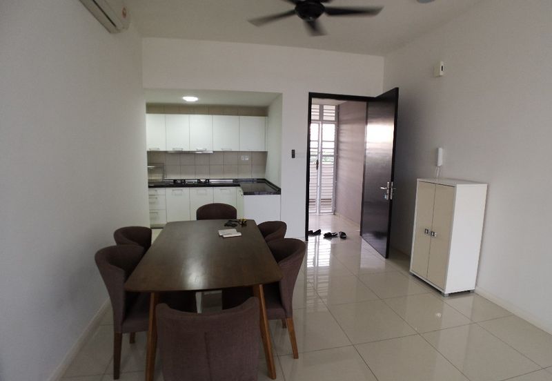 The WaterEdge Residences