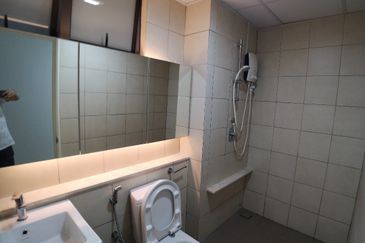 WaterEdge Residences