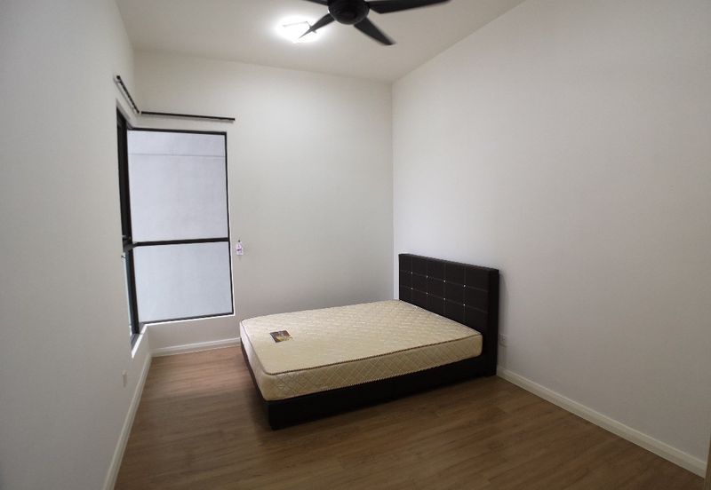 The WaterEdge Residences