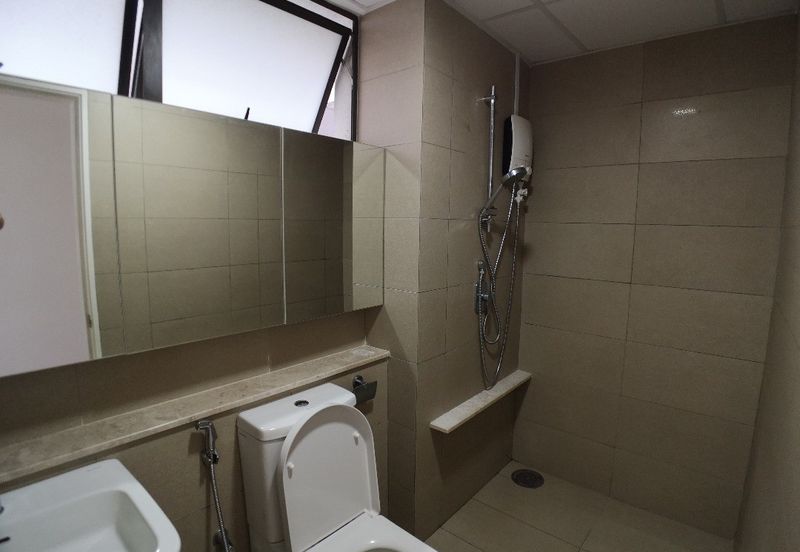 The WaterEdge Residences