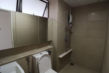 WaterEdge Residences