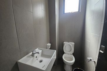 Taman Perindustrian I-Parc SAC Tamans Perindustrians I-Parcs SACs, 3 Storey Corner shoplot 