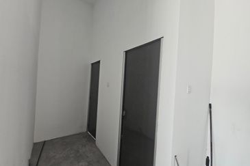 Taman Perindustrian I-Parc SAC Tamans Perindustrians I-Parcs SACs, 3 Storey Corner shoplot 