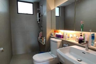 The WaterEdge Residences