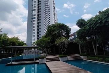 The WaterEdge Residences