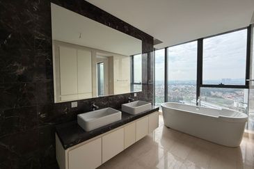 The Astaka @ 1 Bukit Senyum